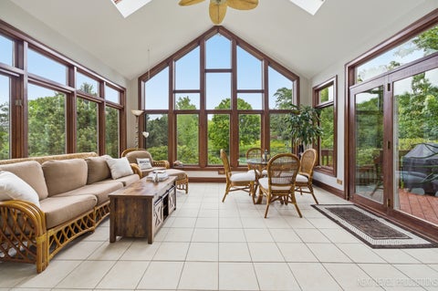 Tiny photo for 908 Knox Lane, Batavia, IL 60510 (MLS # 12634513)
