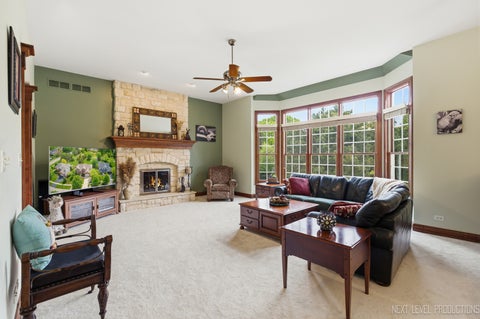 Tiny photo for 908 Knox Lane, Batavia, IL 60510 (MLS # 12634513)