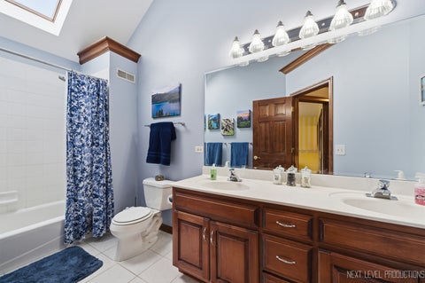 Tiny photo for 908 Knox Lane, Batavia, IL 60510 (MLS # 12634513)