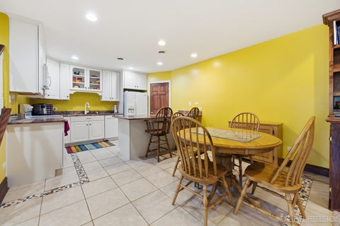 Tiny photo for 908 Knox Lane, Batavia, IL 60510 (MLS # 12634513)