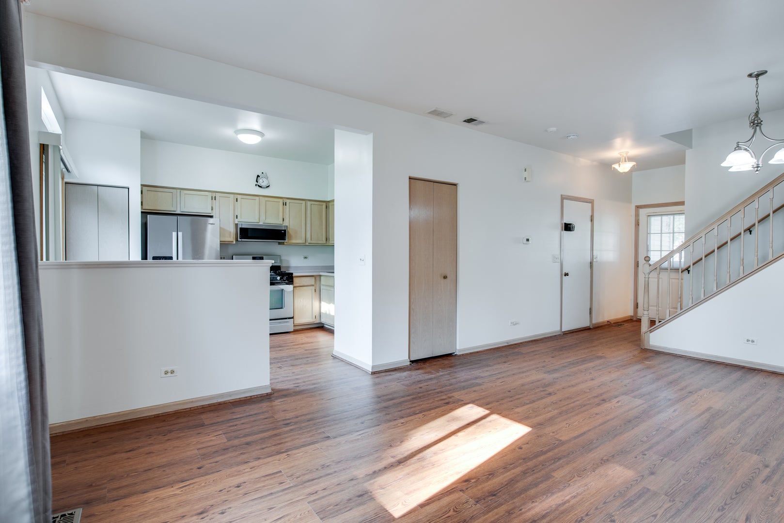 1216 Arapaho Court 1216