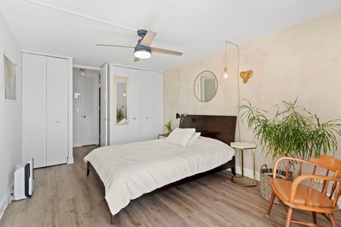 Tiny photo for 720 W Gordon Terrace #15N, Chicago, IL 60613 (MLS # 12439978)