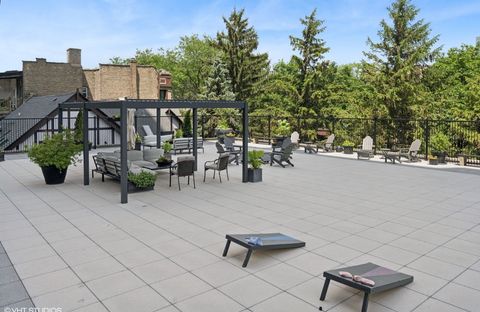 Tiny photo for 720 W Gordon Terrace #15N, Chicago, IL 60613 (MLS # 12439978)