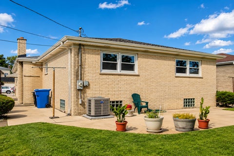 Tiny photo for 8414 W Brodman Avenue, Chicago, IL 60656 (MLS # 12710771)