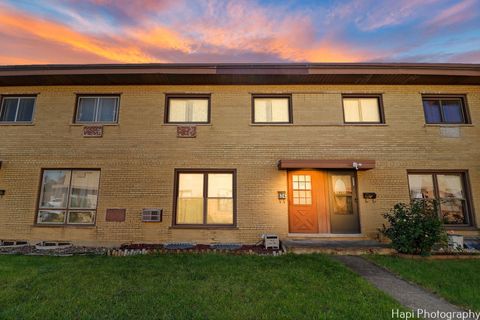 A home in Mount Prospect