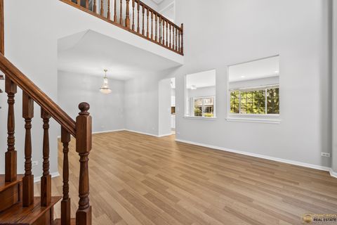 Tiny photo for 600 Creekside Circle #600, Gurnee, IL 60031 (MLS # 12484507)