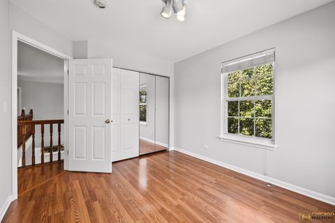Tiny photo for 600 Creekside Circle #600, Gurnee, IL 60031 (MLS # 12484507)