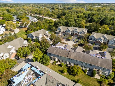 Tiny photo for 600 Creekside Circle #600, Gurnee, IL 60031 (MLS # 12484507)