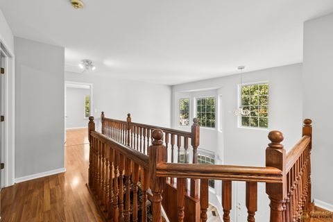 Tiny photo for 600 Creekside Circle #600, Gurnee, IL 60031 (MLS # 12484507)