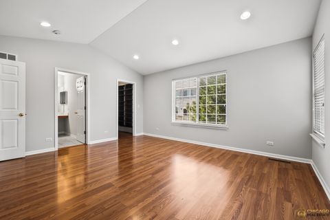 Tiny photo for 600 Creekside Circle #600, Gurnee, IL 60031 (MLS # 12484507)