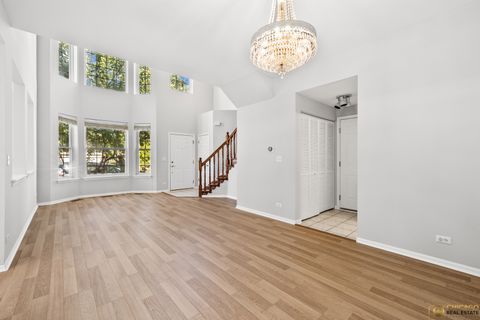 Tiny photo for 600 Creekside Circle #600, Gurnee, IL 60031 (MLS # 12484507)