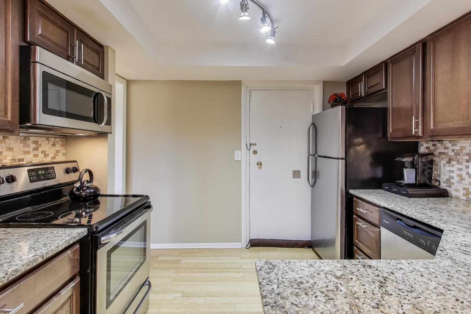 1847 Tanglewood Drive 2B