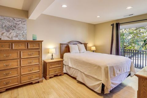 Tiny photo for 1847 Tanglewood Drive #2B, Glenview, IL 60025 (MLS # 12517354)