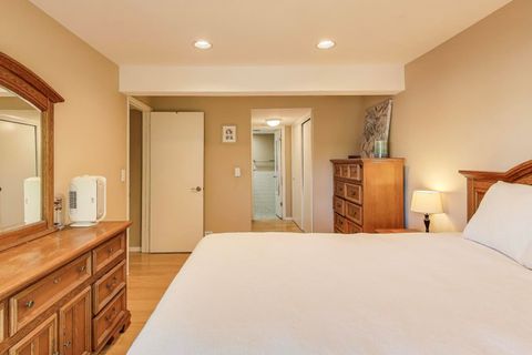 Tiny photo for 1847 Tanglewood Drive #2B, Glenview, IL 60025 (MLS # 12517354)