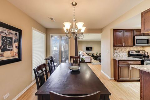 Tiny photo for 1847 Tanglewood Drive #2B, Glenview, IL 60025 (MLS # 12517354)