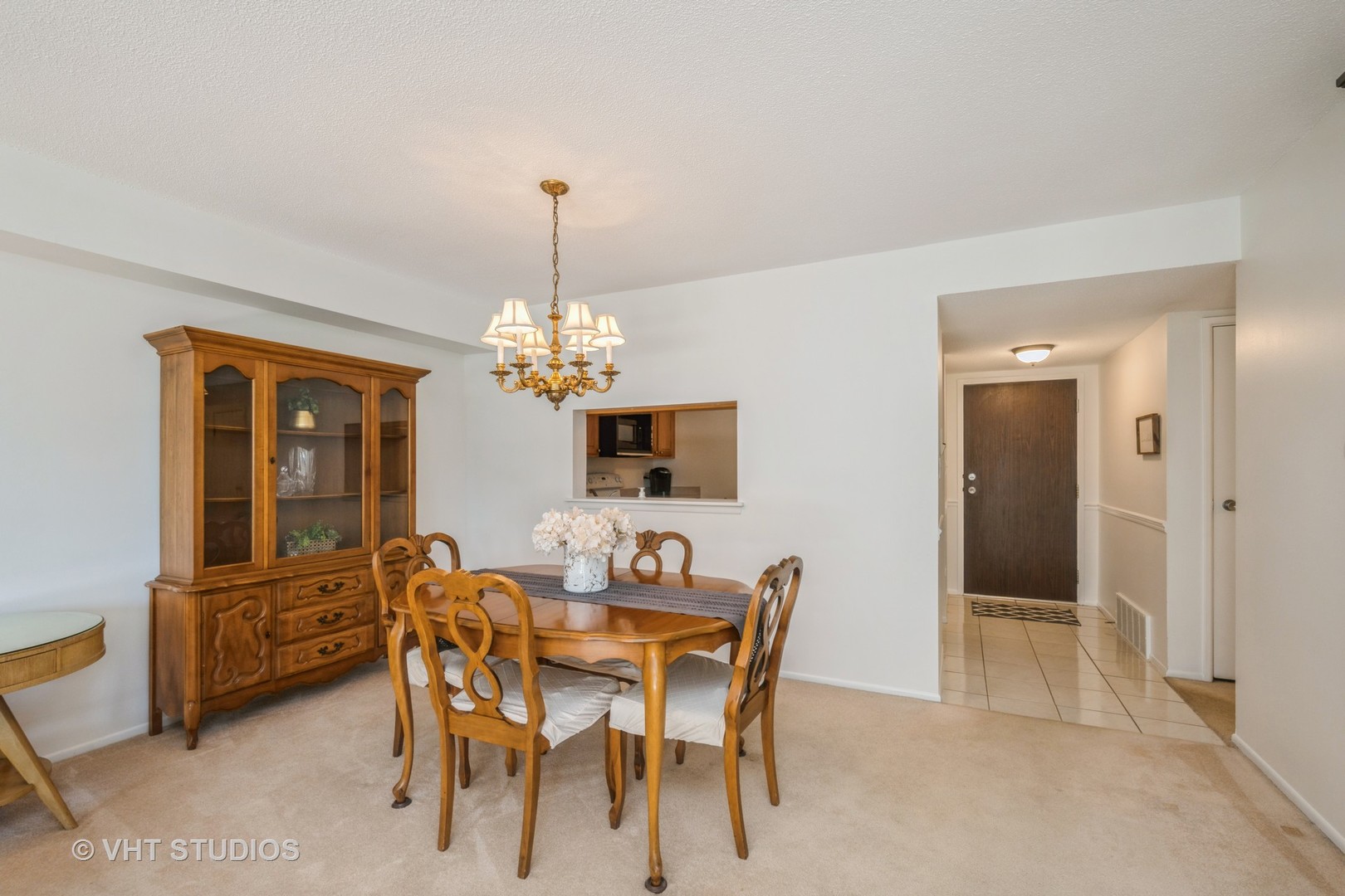 1295 N Sterling Avenue 211