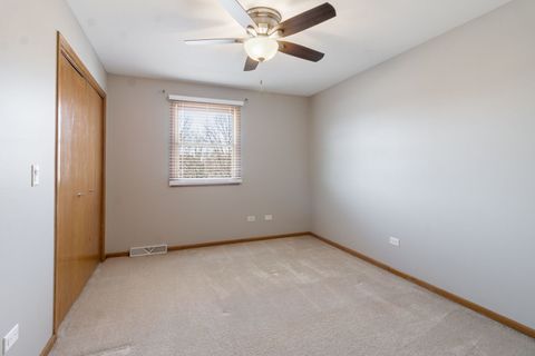 Tiny photo for 303 Westwood Drive, Shorewood, IL 60404 (MLS # 12579977)