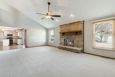 Tiny photo for 303 Westwood Drive, Shorewood, IL 60404 (MLS # 12579977)