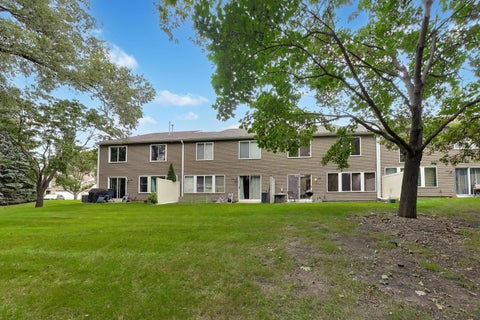 Tiny photo for 408 Locksley Drive, Streamwood, IL 60107 (MLS # 12765858)