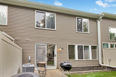 Tiny photo for 408 Locksley Drive, Streamwood, IL 60107 (MLS # 12765858)