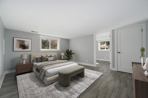 Tiny photo for 7225 N East Prairie Road, Lincolnwood, IL 60712 (MLS # 12532312)