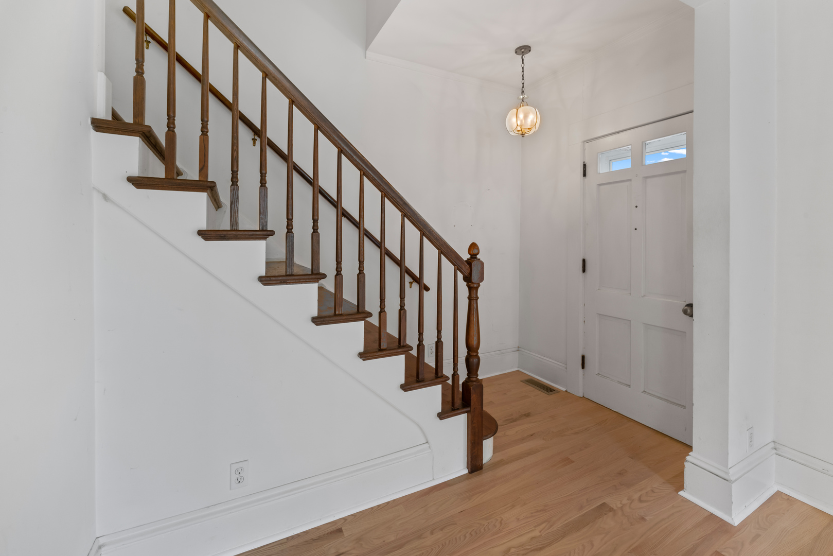 308 S Brainard Avenue