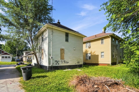 Tiny photo for 1121 15th Avenue, Rock Island, IL 61201 (MLS # 12775925)