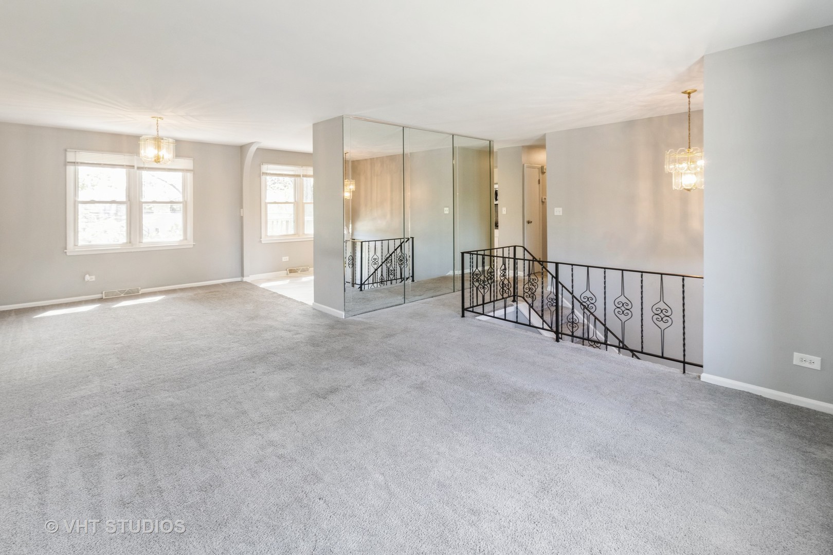 1437 S Busse Road