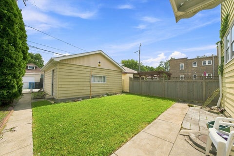 Tiny photo for 3811 N Francisco Avenue, Chicago, IL 60618 (MLS # 12758855)