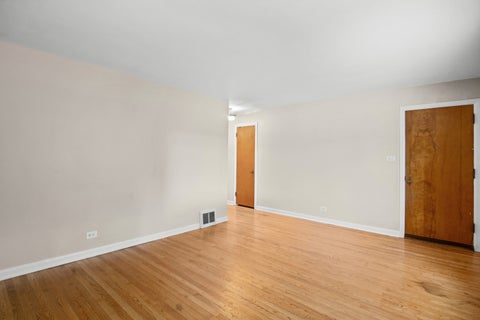 Tiny photo for 8043 Lake Street #1, River Forest, IL 60305 (MLS # 12685543)