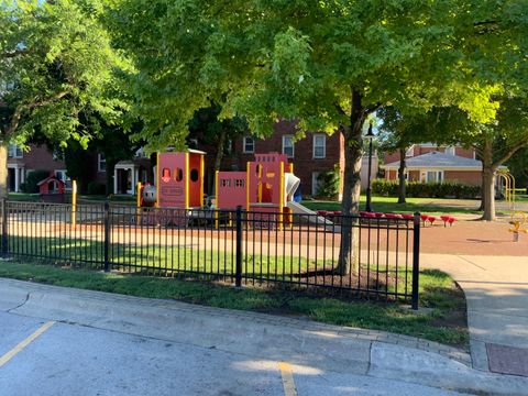 Tiny photo for 8043 Lake Street #1, River Forest, IL 60305 (MLS # 12685543)