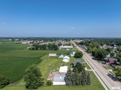 Tiny photo for 1324 13TH Avenue N, Clinton, IA 52732 (MLS # QC4268802)