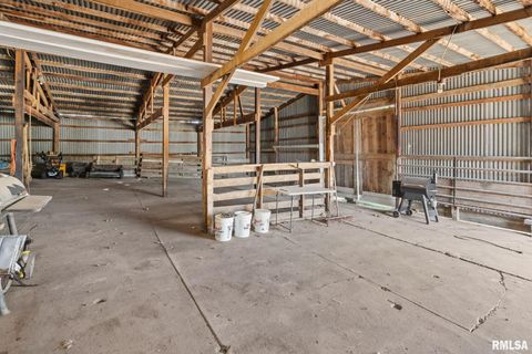 Tiny photo for 1324 13TH Avenue N, Clinton, IA 52732 (MLS # QC4268802)