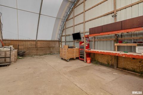 Tiny photo for 1324 13TH Avenue N, Clinton, IA 52732 (MLS # QC4268802)