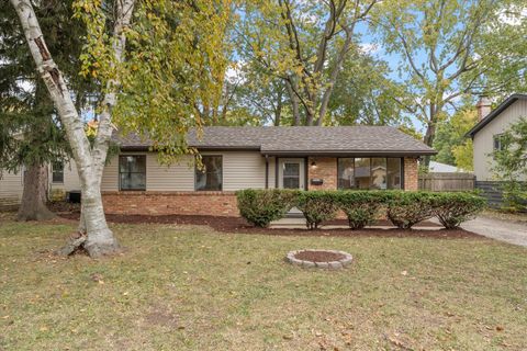 Photo of 2106 E Rainbow View Vw, Urbana, IL 61802 (MLS # 12502062) Photo of 2106 E Rainbow View Vw, Urbana, IL 61802 (MLS # 12502062)