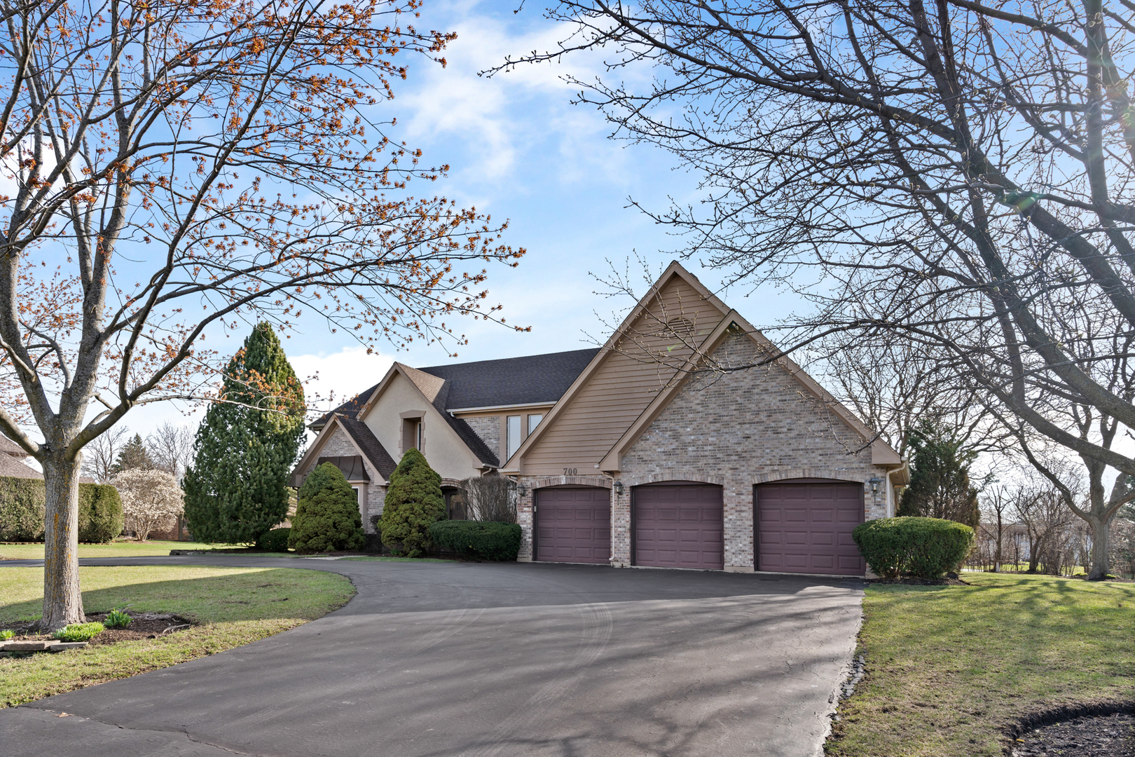 700 Claire Lane