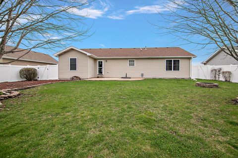 Tiny photo for 670 Lookout Way, Bourbonnais, IL 60914 (MLS # 12607848)