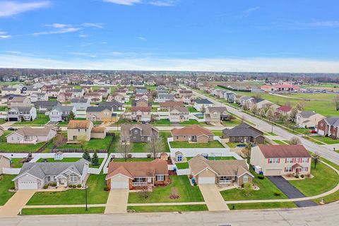 Tiny photo for 670 Lookout Way, Bourbonnais, IL 60914 (MLS # 12607848)