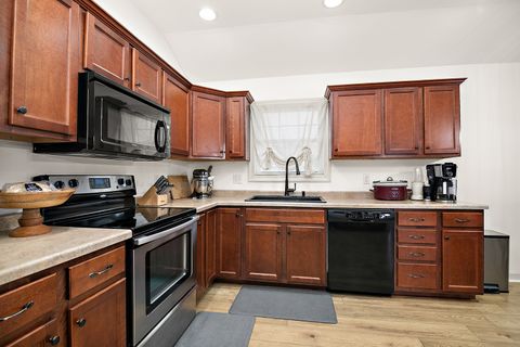 Tiny photo for 670 Lookout Way, Bourbonnais, IL 60914 (MLS # 12607848)