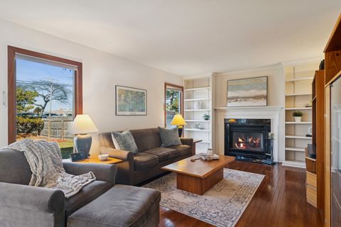 Tiny photo for 1332 Edington Lane, Mundelein, IL 60060 (MLS # 12583120)