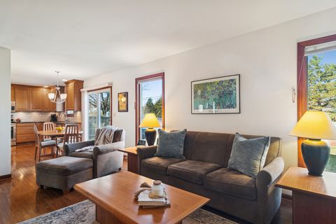 Tiny photo for 1332 Edington Lane, Mundelein, IL 60060 (MLS # 12583120)