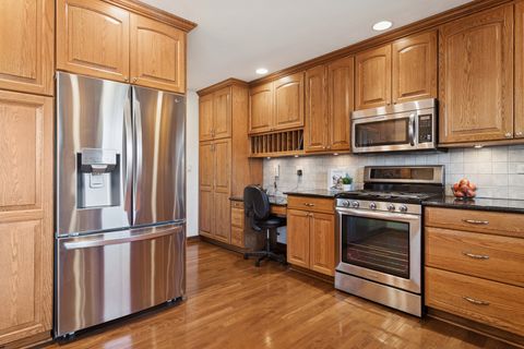 Tiny photo for 1332 Edington Lane, Mundelein, IL 60060 (MLS # 12583120)