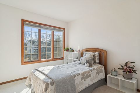 Tiny photo for 1332 Edington Lane, Mundelein, IL 60060 (MLS # 12583120)