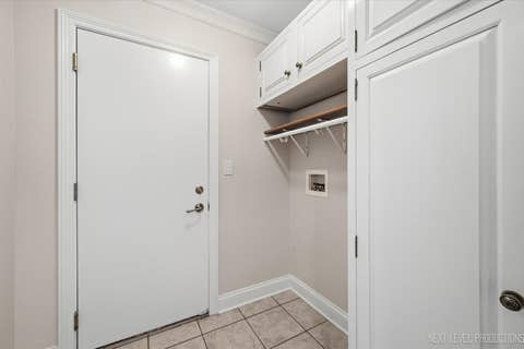 Tiny photo for 900 White Oak Drive, North Aurora, IL 60542 (MLS # 12725918)