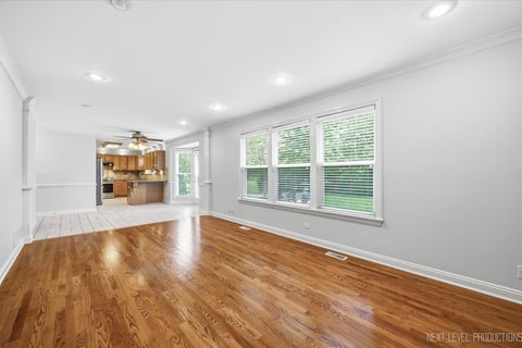 Tiny photo for 900 White Oak Drive, North Aurora, IL 60542 (MLS # 12725918)