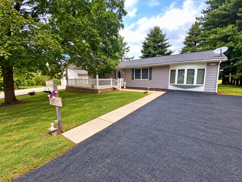 Tiny photo for 206 Junction Street, Centralia, IL 62801 (MLS # 12767287)