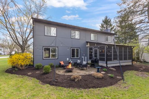 Tiny photo for 1925 Coach Drive, Naperville, IL 60565 (MLS # 12627832)