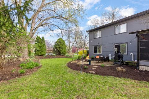 Tiny photo for 1925 Coach Drive, Naperville, IL 60565 (MLS # 12627832)