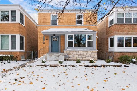 Photo of 6322 N Monticello Avenue, Chicago, IL 60659 (MLS # 12541563)