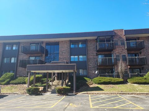 Photo of 1421 Woodbridge Road #2C, Joliet, IL 60436 (MLS # 12586495)